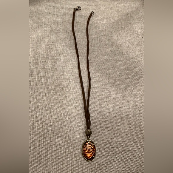 VINTAGE Tiger Eye Pendant - Picture 2 of 6